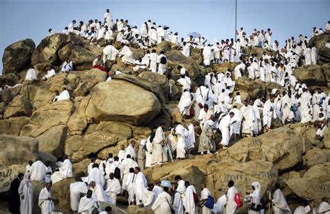 Iranian Pilgrims Return To The Hajj As Iran Saudi Rivalry Eases The