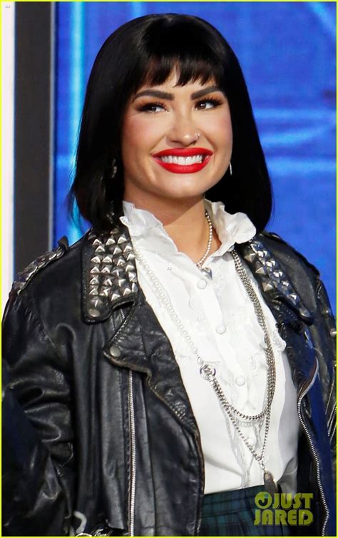 Photo Demi Lovato Explains Face Injury Photo Just Jared Entertainment News