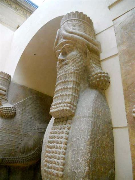 A Lamassu Mus E Du Louvre From Sargon Ii S Citadel At Dur Sharrukin