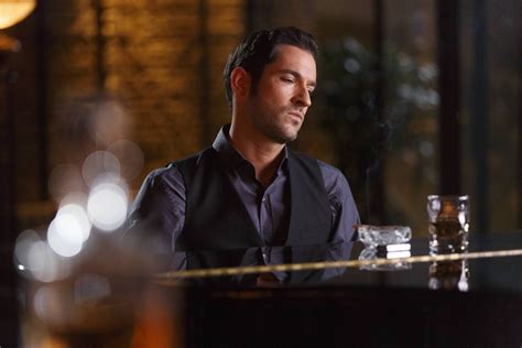 Lucifer Season 2 Trailer Sneak Peek Images And Posters The