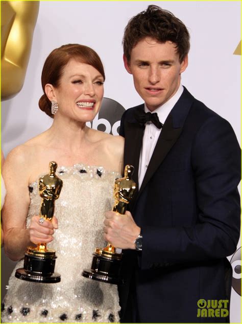 Eddie Redmayne And Julianne Moore Once Did An Incestuous Sex Scene Watch Now Photo 3312138