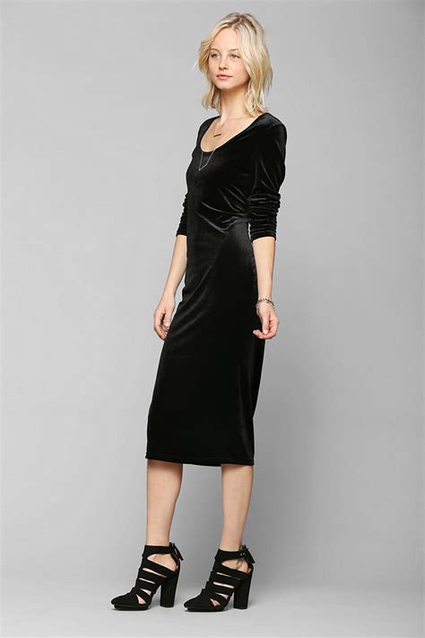 Urban Outfitters Glamorous Long Sleeve Velvet Midi Dress In Black Lyst