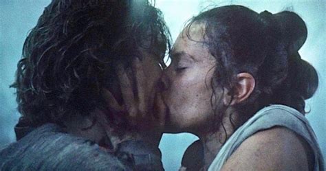 the rise of skywalker book claims reylo kiss wasn t romantic