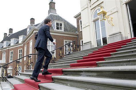 Lees mijn brief aan alle nederlanders in de link. Zora Duvnjak: Heel Nederland moet haar ontslag indienen ...