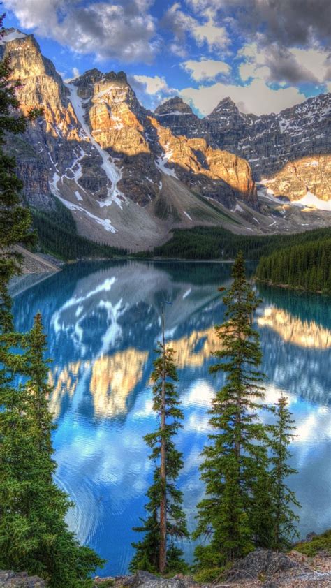Moraine Lake Canadian Rockies Wallpaper Backiee