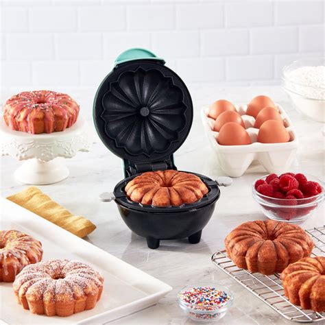 The wonderful thing about mini bundt cakes is that since there are so many designs of bundt cake pans available these days, you can make gorgeous cakes that will always be. Mini Bundt Cake Maker - Dash