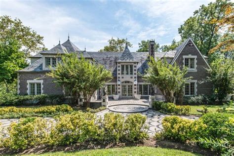 Live Like The Great Gatsby In This 85 Million Long Island Mansion Long Island Mansion