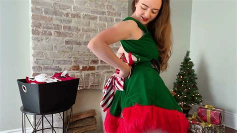 Holiday Cheer And Other Spots For Ass And Nip Slips Ytboob