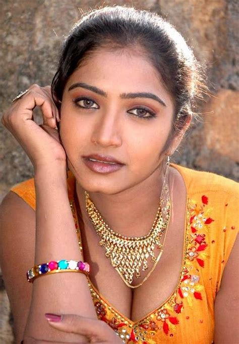 manju sri showing hot cleavage pics ~ south indian actress pictures south indian actress