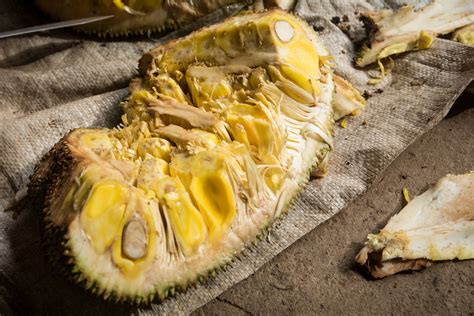 What Is Jackfruit How To Cut And Cook With Jackfruit 2022 Masterclass