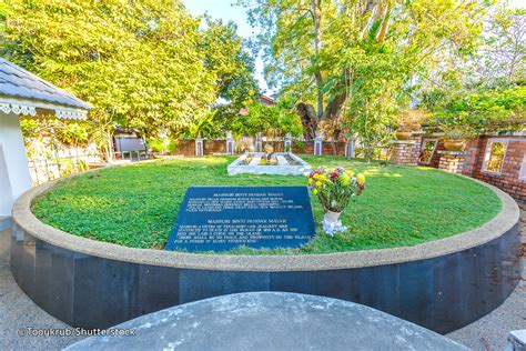 Tempat menarik di langkawi 2021: Makam Mahsuri Tempat Bersejarah Di Langkawi - Tempat Menarik