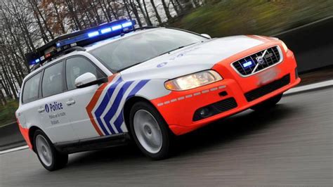 Back to 9 cool de dessin voiture police photos. Une voiture pour 24 à la police de la route d'Awans - Édition digitale de Liège