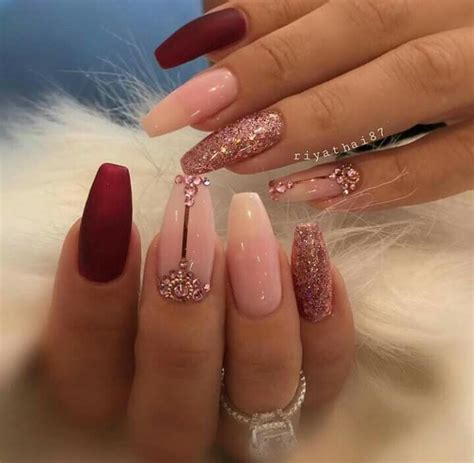 31 Snazzy New Years Eve Nail Designs Stayglam Rhinestone Nails