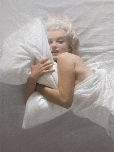 Marilyn Monroe By Douglas Kirkland Look Magazine Marilyn