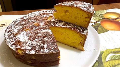 Mettete 4 fette di ananas sciroppato, dopo averle scolate dal liquido, sul fondo di una tortiera infornate a 190°c per 35 minuti, dopodiché sfornate la torta all'ananas bimby e servitela quando si. Torta ricotta yogurt e ananas - Ricette Bimby