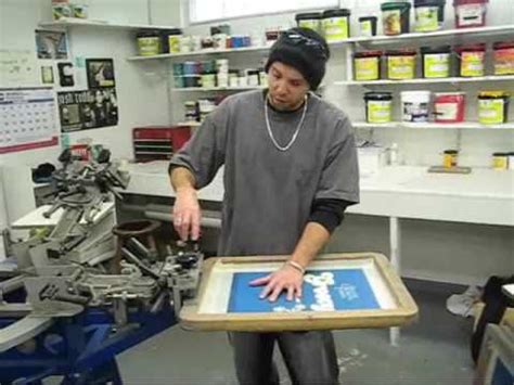 Learning how to do that is not difficult and requires little or no prior knowledge of printing. How To Screen Print Custom T-Shirts - Part 1 - YouTube