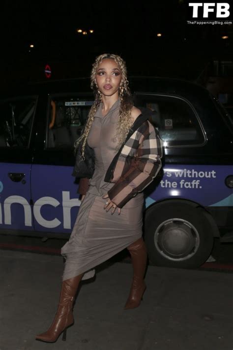 FKA Twigs Flashes Her Nude Tits In London