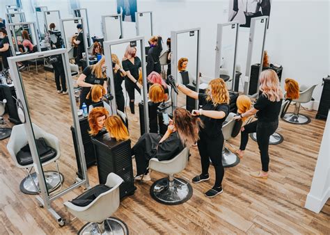 Why Go To Beauty School Here Are 5 Reasons To Enroll Collectiv Academy