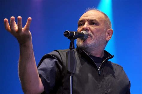 Djordje balasevic was born on may 11, 1953 in novi sad, serbia, yugoslavia. Đorđe Balašević - Božićni koncert - Arena Varaždin