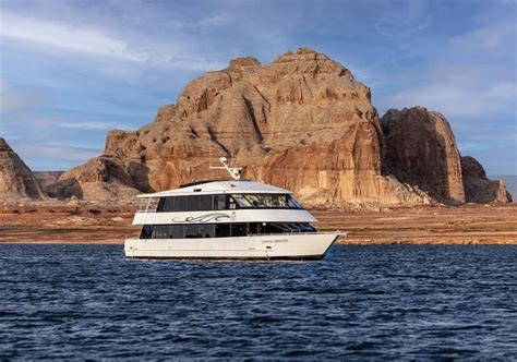 Dîner Croisière Au Milieu Des Canyons Sur Le Lake Powell Page Ceetiz