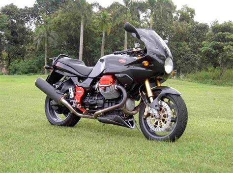 Also here you can see and download pictures of moto guzzi motorcycles v11 le mans nero corsa how they looked by year. Moto Guzzi Moto Guzzi V11 Le Mans Nero Corsa - Moto ...