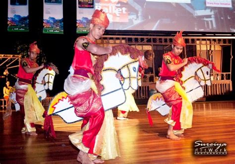 Tarian Joget Masyarakat Melayu Tarian Kuda Kepang Tarian Malaysia My