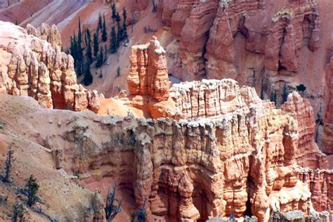 7 Gorgeous National Monuments In Utah