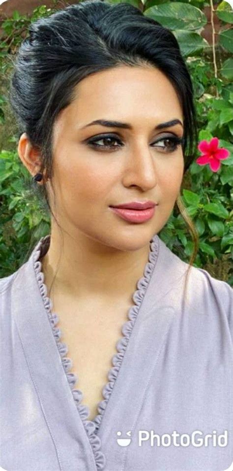 beautiful gorgeous beautiful indian actress beauty women divyanka