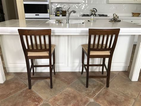 Shop for kitchen stools, all the perfect height for kitchen islands & worktops and with free next day delivery at atlantic shopping. Pair Of Bar Height Bar Stools Made In Italy For Pier 1 ...