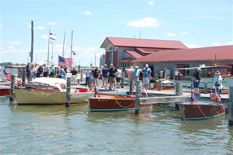 The 25th Annual Antique And Classic Boat Show At The Chesapeake Bay