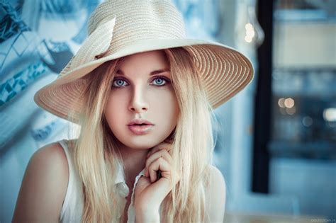 women, Photography, Depth Of Field, Blonde, Blue Eyes Wallpapers HD / Desktop and Mobile Backgrounds