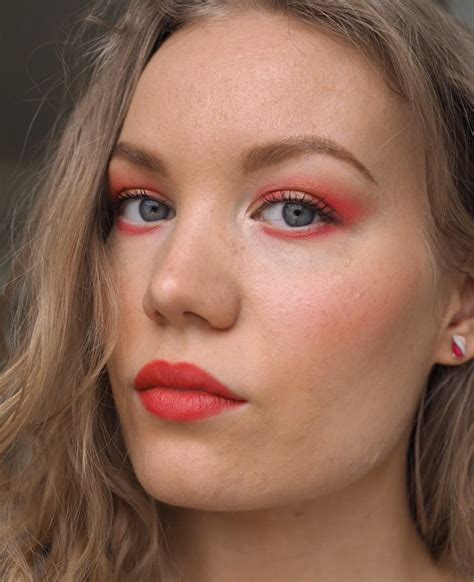 Warm Red Makeup Using Lipstick Ways Tutorial Charlotta Eve