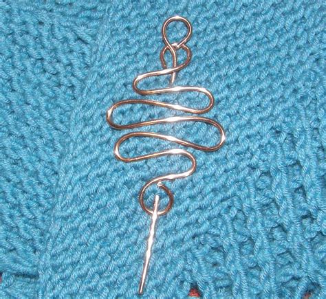 How To Make Scarf Or Shawl Pins Tutorials The Beading Gems Journal