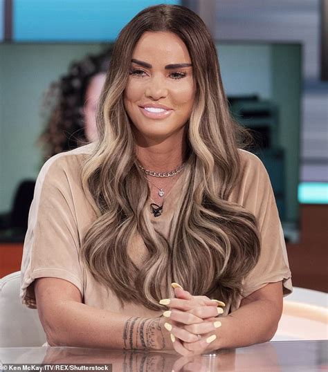Katie Price Attacked By Trolls After Son Jetts Name Is Misspelled In Birthday Video On