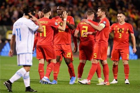 يفتتح منتخب بلجيكا مبارياته في منافسات يورو 2020، أمام نظيره الروسي، بالجولة الأولى ضمن المجموعة الثانية، اليوم السبت، على ملعب كريستوفسكي بمدينة سان بطرسبرج الروسية. شاهد| لوكاكو يقود بلجيكا لاكتساح سان مارينو في تصفيات أمم ...