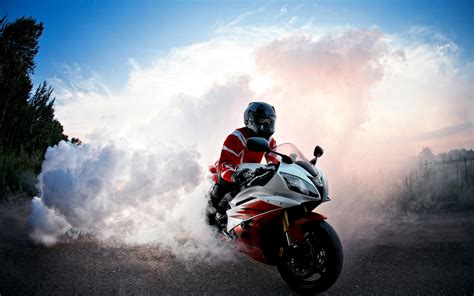 3840x2160 ducati 1199 superleggera motorcycle desktop wallpapers 4k ultra hd. Biker Smoke Red Bike Road 4K Wallpaper - Best Wallpapers