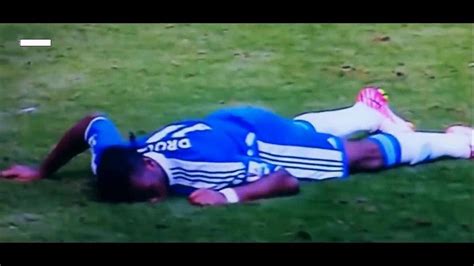 Football Players Who Nearly Died Youtube