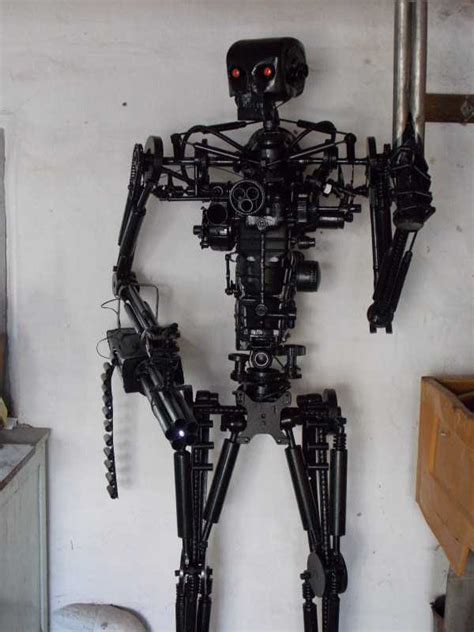 Terminator T 800 Endoskeleton Made From Scrap Metal Klykercom