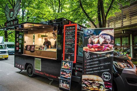 Fully fitted kitchen equipments with working tables and standing chiller. The winning Strategies of the most Successful Food Trucks