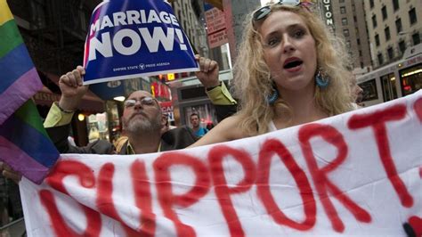 New York Approves Gay Marriage Paris Pride Wants France To Copy