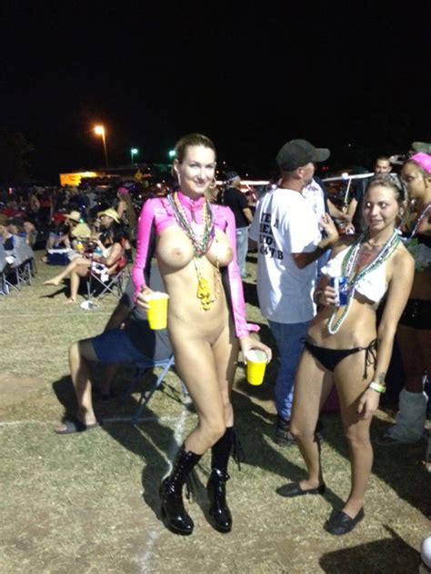 Naked Concert Babes Sex Pictures Pass