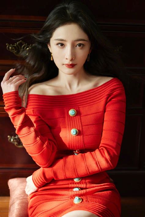 Yang Mi Showed Off Her Slender Legs In A Hot Red Dressfair Skin