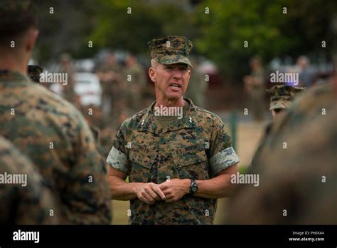 Us Marine Corps Maj Gen Eric M Smith The Commanding General Of 1st Marine Division Mardiv