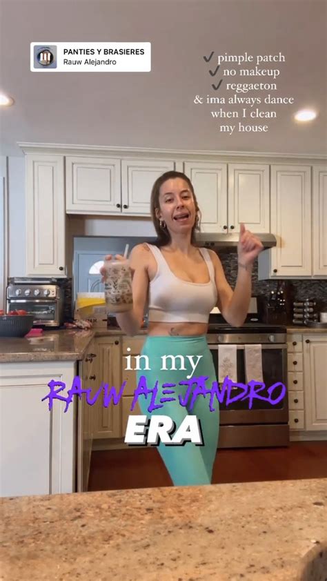Teen Mom Vee Rivera Shows Off Her Curves And Dances In Just A Sports Bra And Skintight Leggings