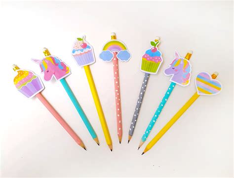 25 more diy pencil toppers for kids an apple a day keeps the bad grades away! How to Make DIY cute pencils with kawaii printable pencil toppers