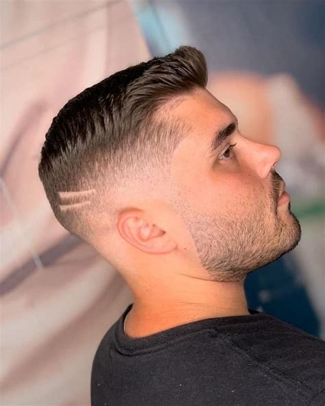 There are many different types of fades, such as a the taper fade is instantly recognizable, thanks to its timeless' longer on the top and shorter on the bottom' style. 6 Awesome Short Taper Fade Haircuts for Men - Cool Men's Hair