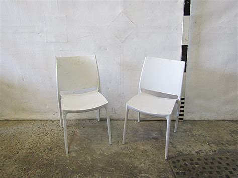 0085427 White Plastic Chairs Stackable H 81 Cm X 45 X 41 X 37 Off
