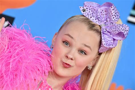 Jojo Siwa Addresses Makeup Kit Being Recalled For Containing Asbestos ‘it Is Serious To Me