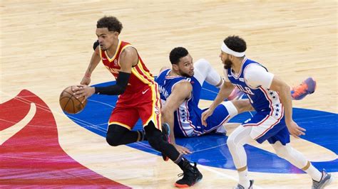 Joel embiid (ben simmons gains possession). NBA Playoffs 2021 Hawks vs 76ers Juego 5: Trae Young y los ...