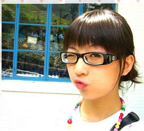 photo 1157615542vi1 vi asian girls wearing glasses album micha photo and video